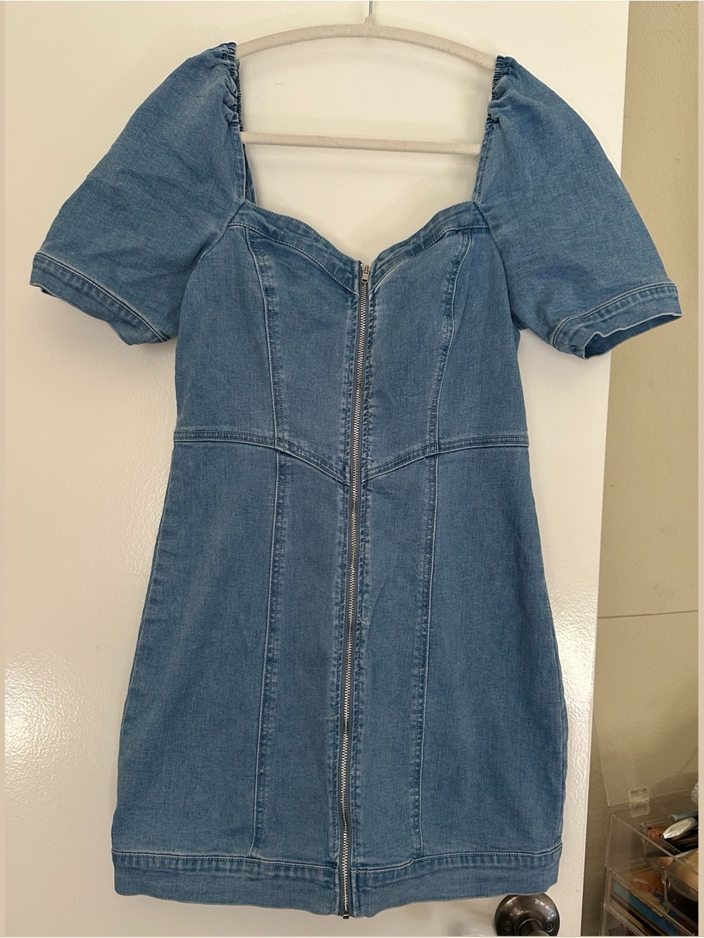 Lulus Trending Vibe Medium Wash Zip-front Denim Dress Blue - Size M - Picture 5 of 9